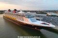 Disney Dream (KB-D030924-09).jpg