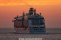 Navigator of the Seas SH-290518-02.jpg