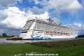 Norwegian Escape NK-180915-02.jpg