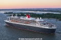 Queen Mary 2 140524-10.jpg